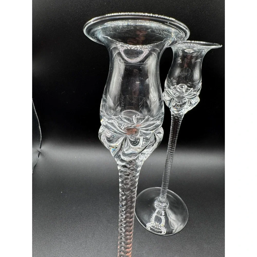 Art Glass Pair Candlesticks Vtg. Optic Twist Stem Floral Tulip Cottage Regency‎
